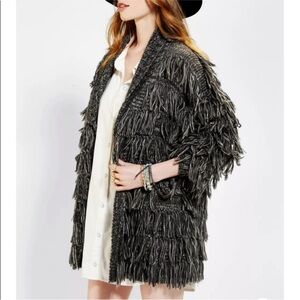 Minkpink x UO Loose Ends Tassel Chunky Knit Open Front Cardigan In Gray Size M